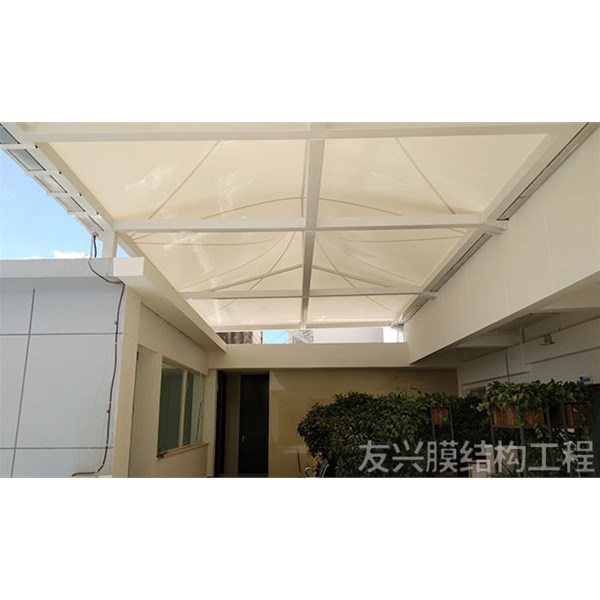 云南友興膜結(jié)構(gòu)分享膜結(jié)構(gòu)工程的優(yōu)勢(shì)和建造關(guān)鍵